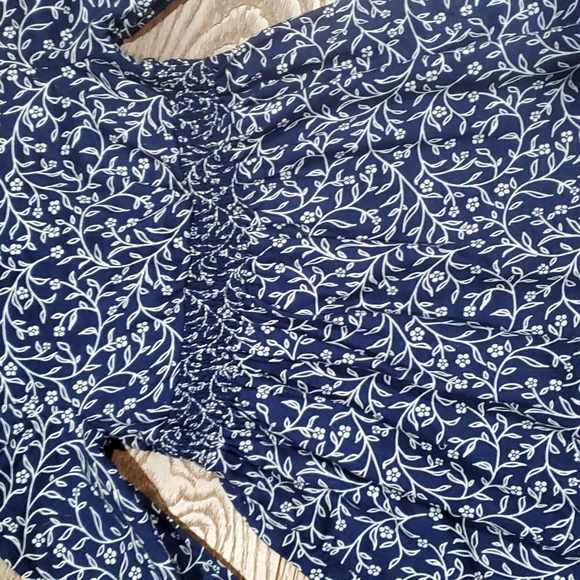 THREE DRESSES.      #3864 - Picture 3 of 12